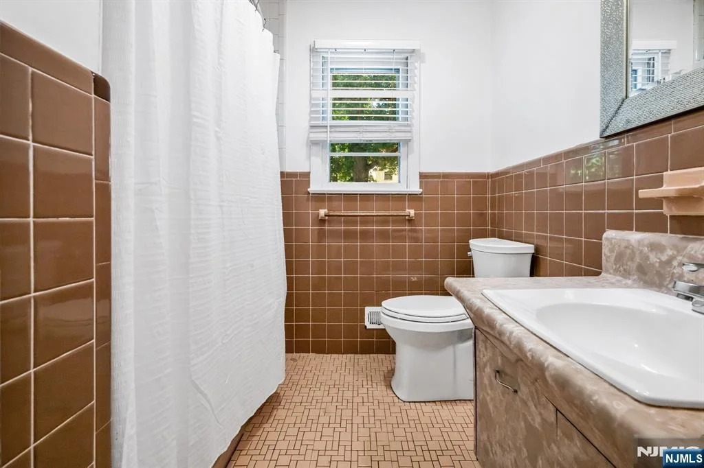 Photo of 101 Pinecrest