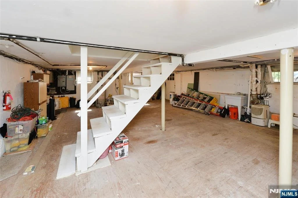 Photo of 24 Farview