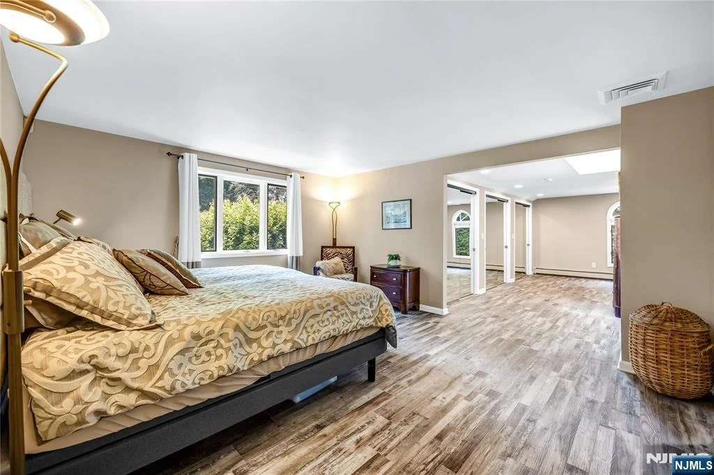 Photo of 9 Pinehill