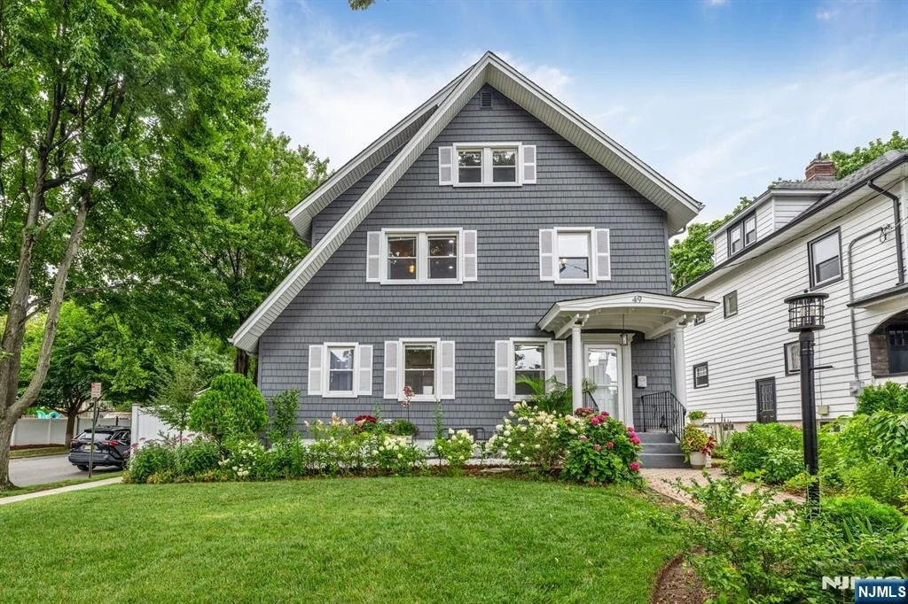 Photo of 49 Walnut