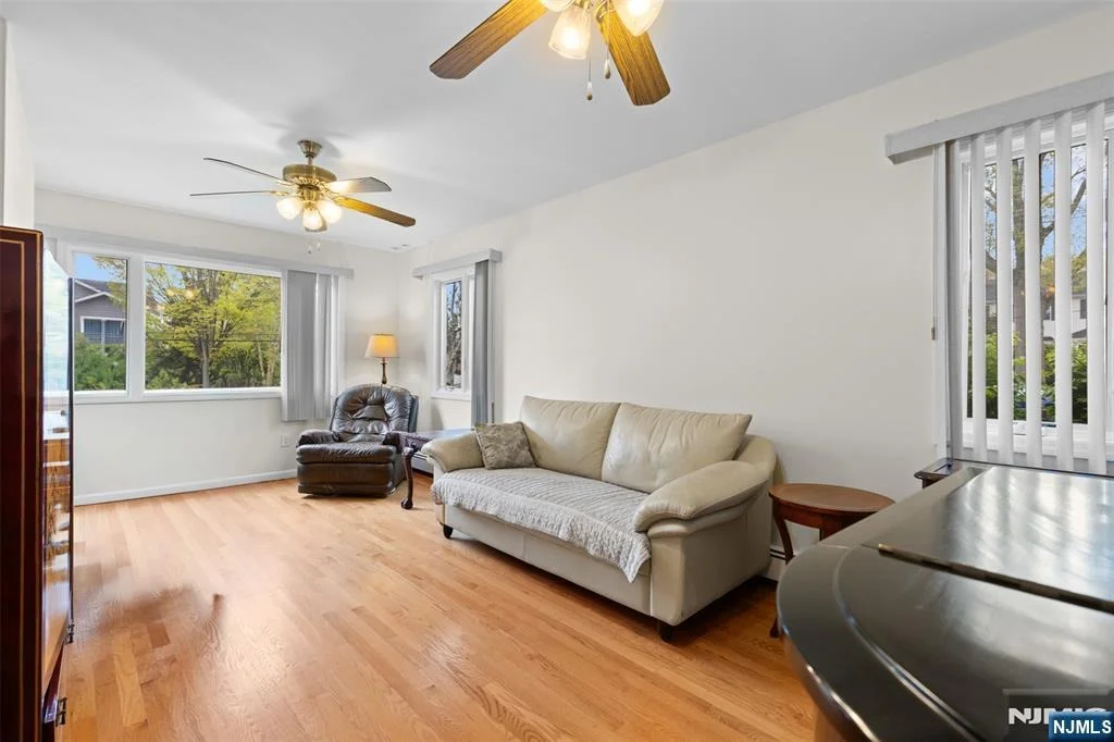 Photo of 276 Concord
