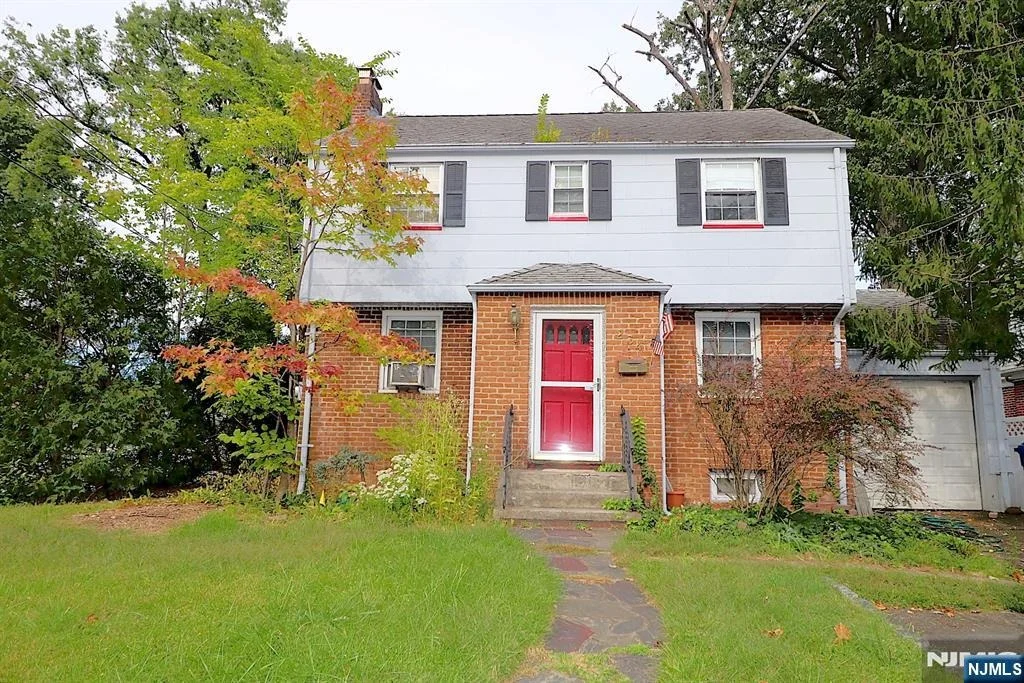 Photo of 236 Ross