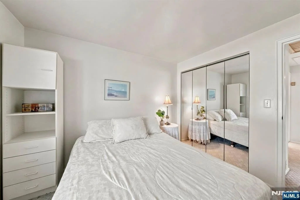 Photo of 33 Waling
