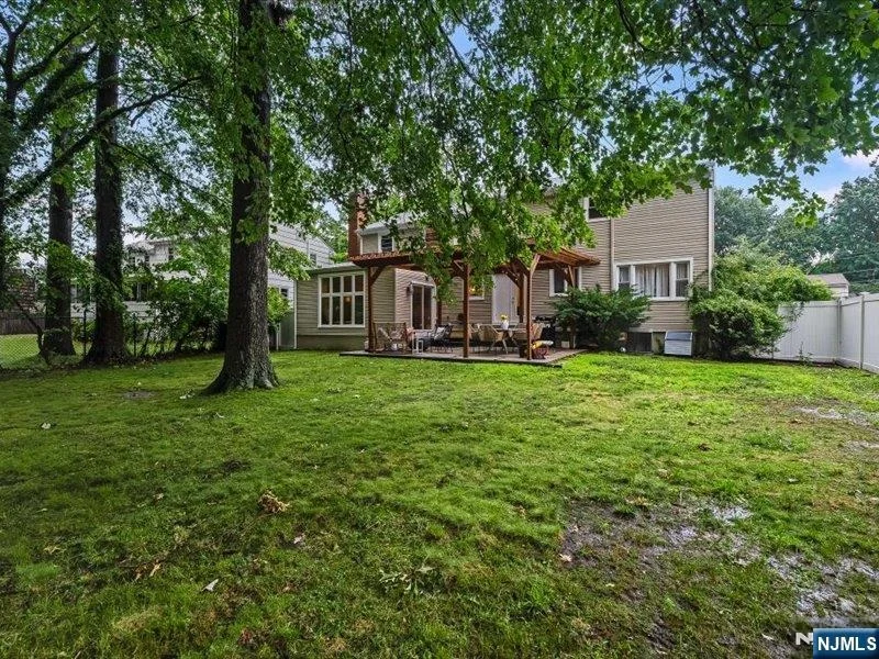 Photo of 372 McKinley