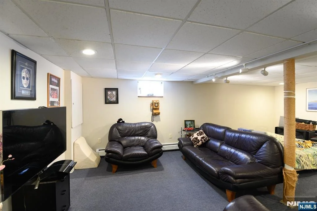 Photo of 271 S Boulevard