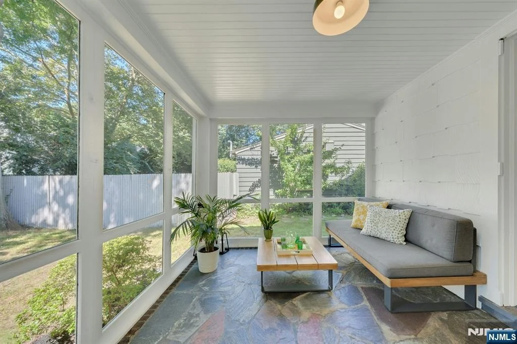 Photo of 26 Whittier
