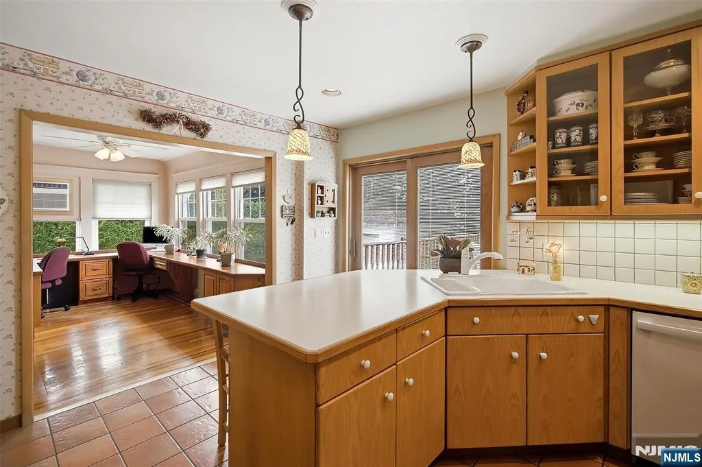 Photo of 156 Larch