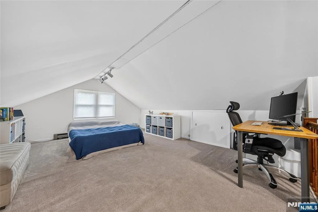 Photo of 129 Demarest