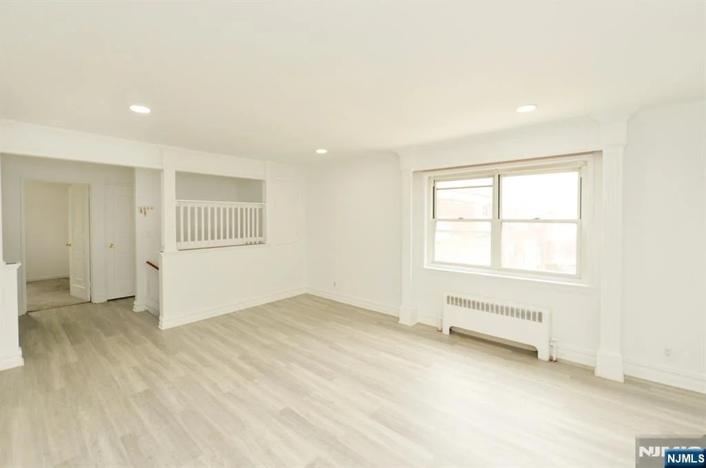 Photo of 451 Heath