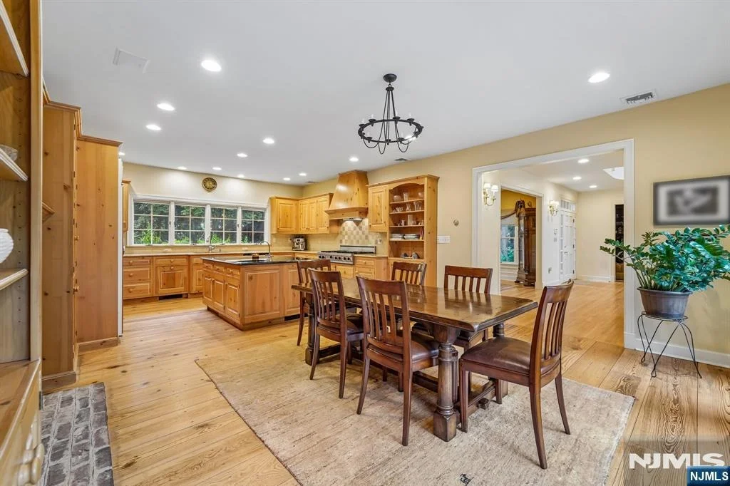 Photo of 580 Brookside