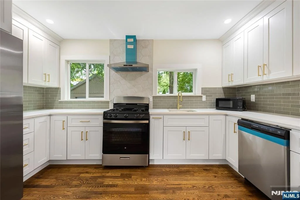 Photo of 253 Intervale