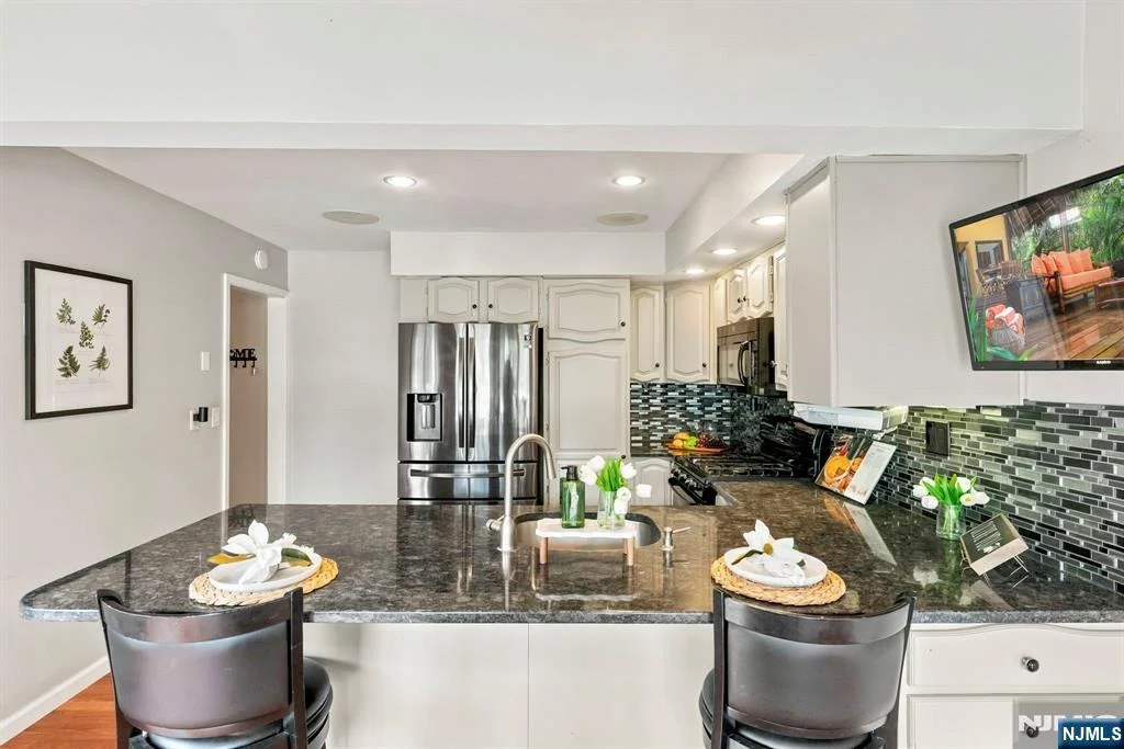 Photo of 171 Olive