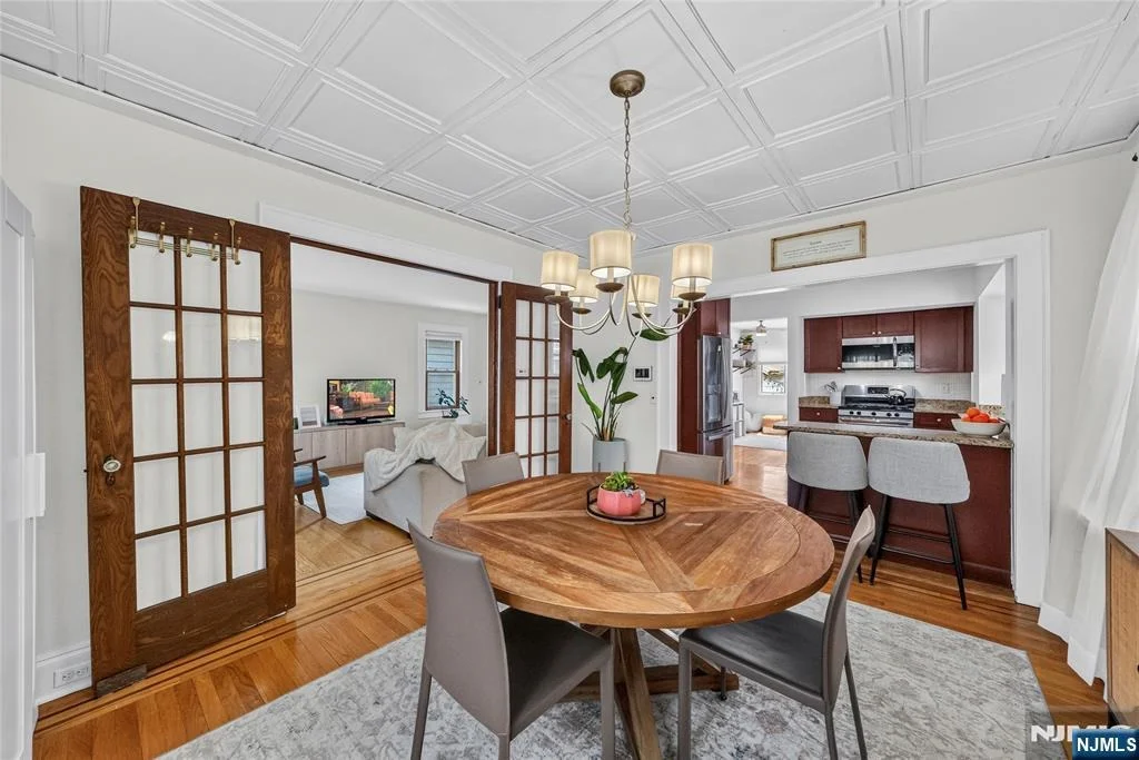 Photo of 129 Demarest