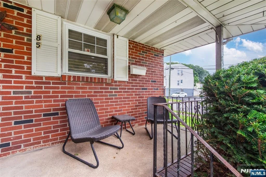 Photo of 85 Bloomfield
