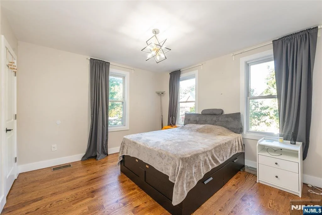 Photo of 105 Brinkerhoff