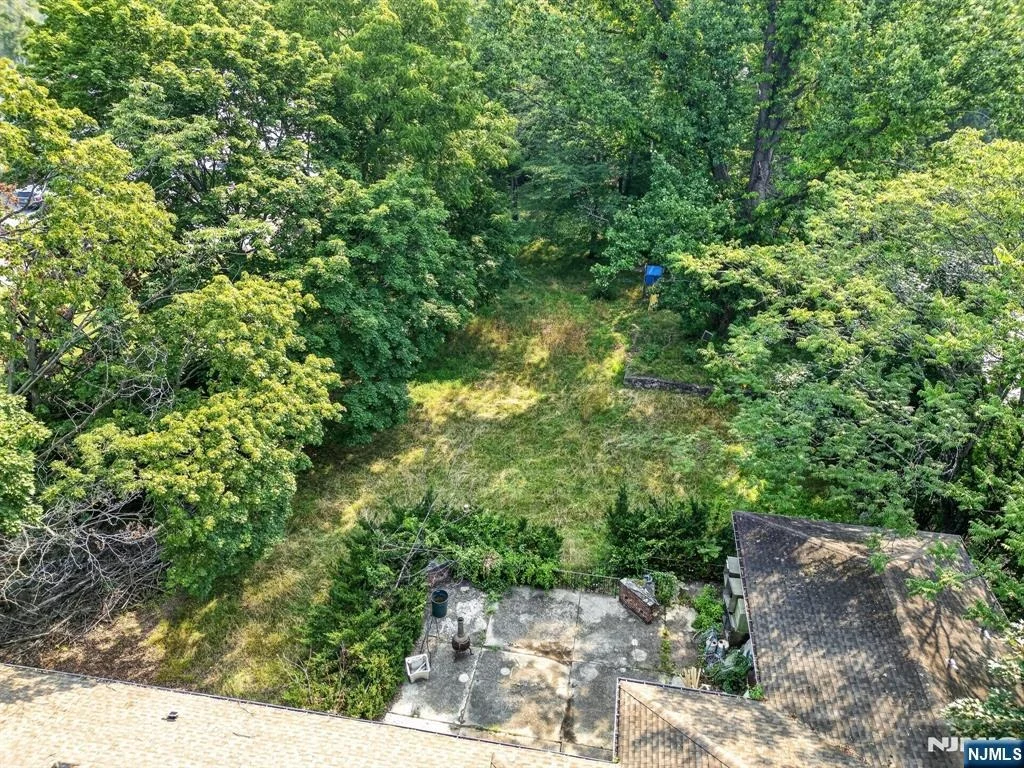 Photo of 214 Berdan