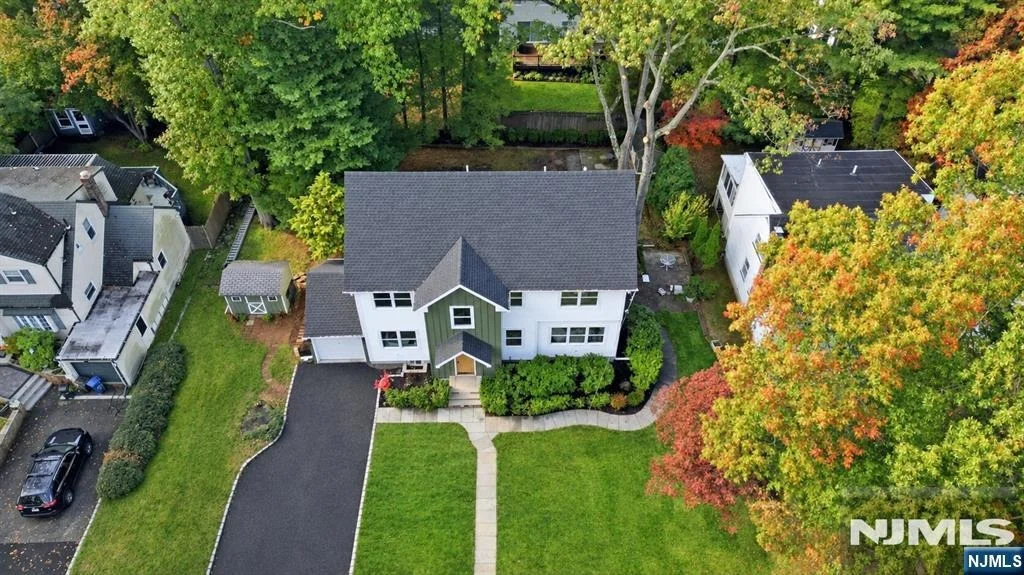 Photo of 37-39 Maple