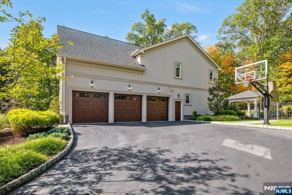Photo of 7 Brookside