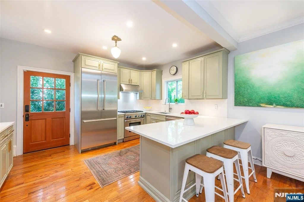 Photo of 85 Evergreen