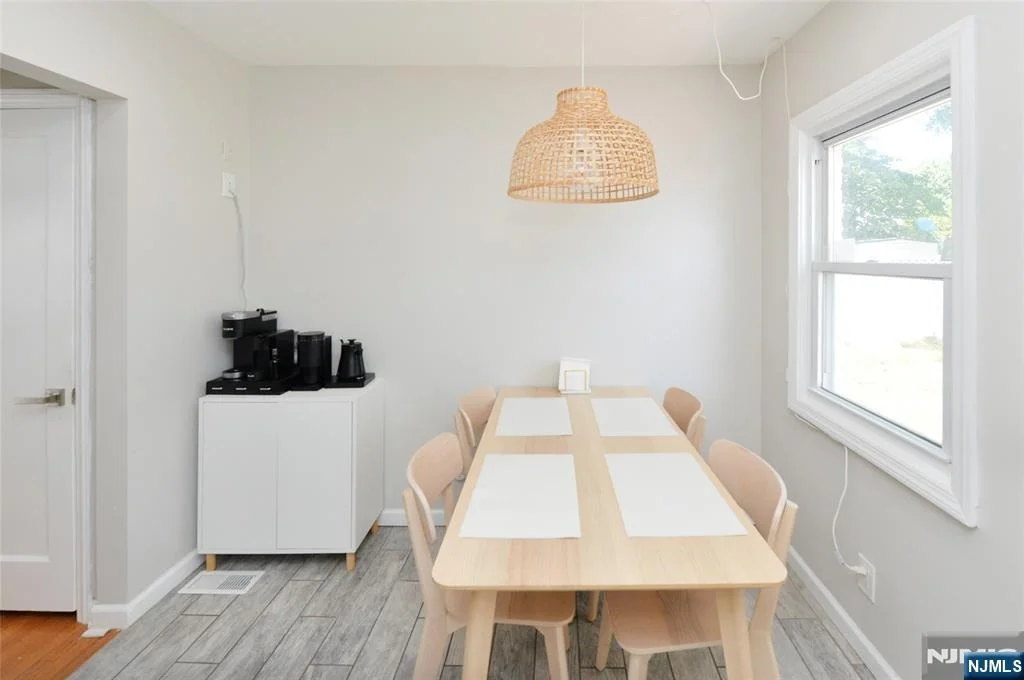 Photo of 612 Beech