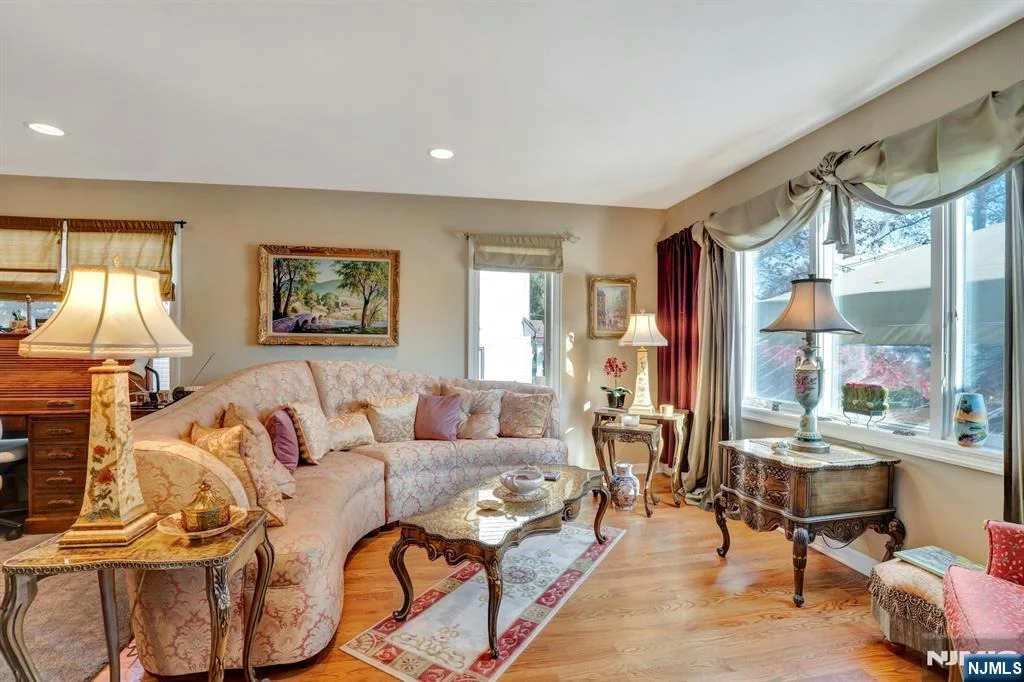 Photo of 237 Cedar