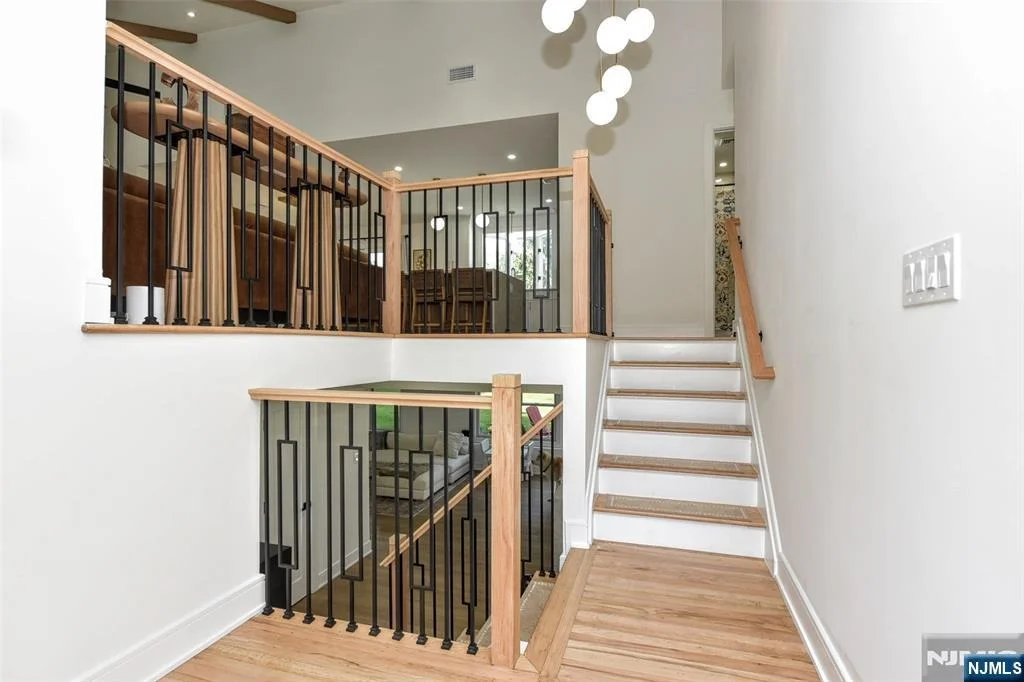 Photo of 75 Demarest