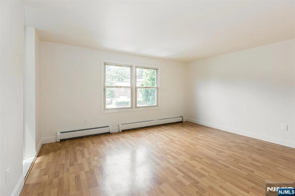 Photo of 373 Orange