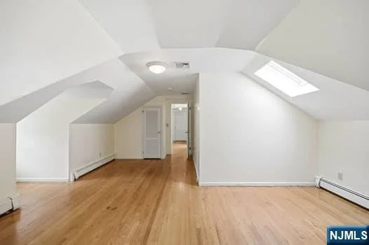 Photo of 376 Lakeview