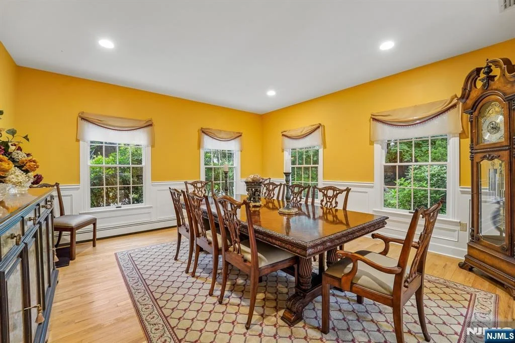 Photo of 580 Brookside