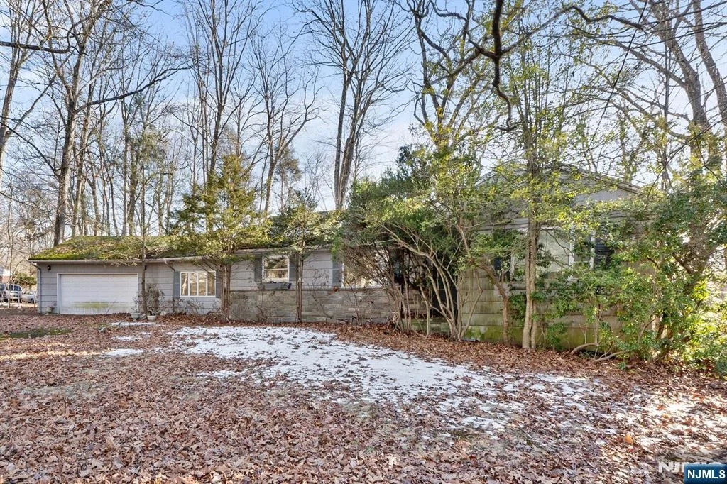 Photo of 20 Hidden Glen