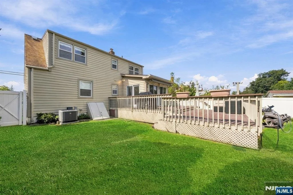 Photo of 171 Olive