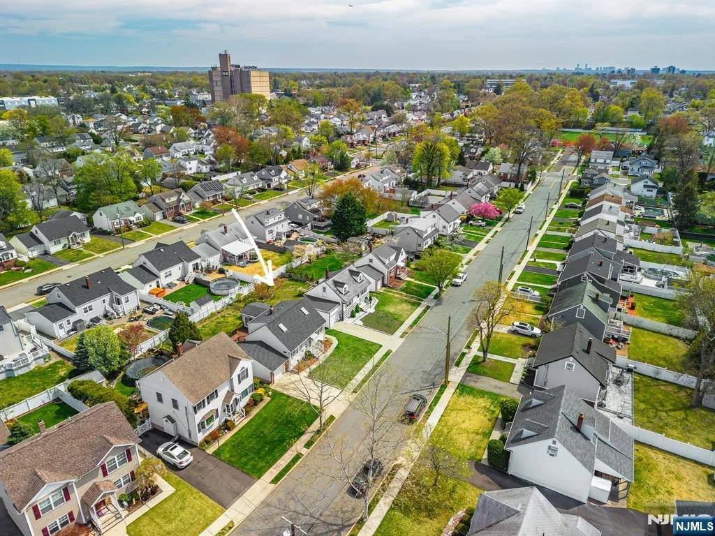 Photo of 40 South