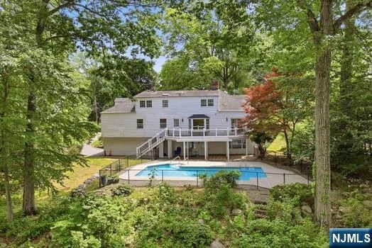 Photo of 376 Lakeview