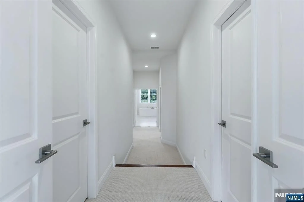 Photo of 73 Woodmere