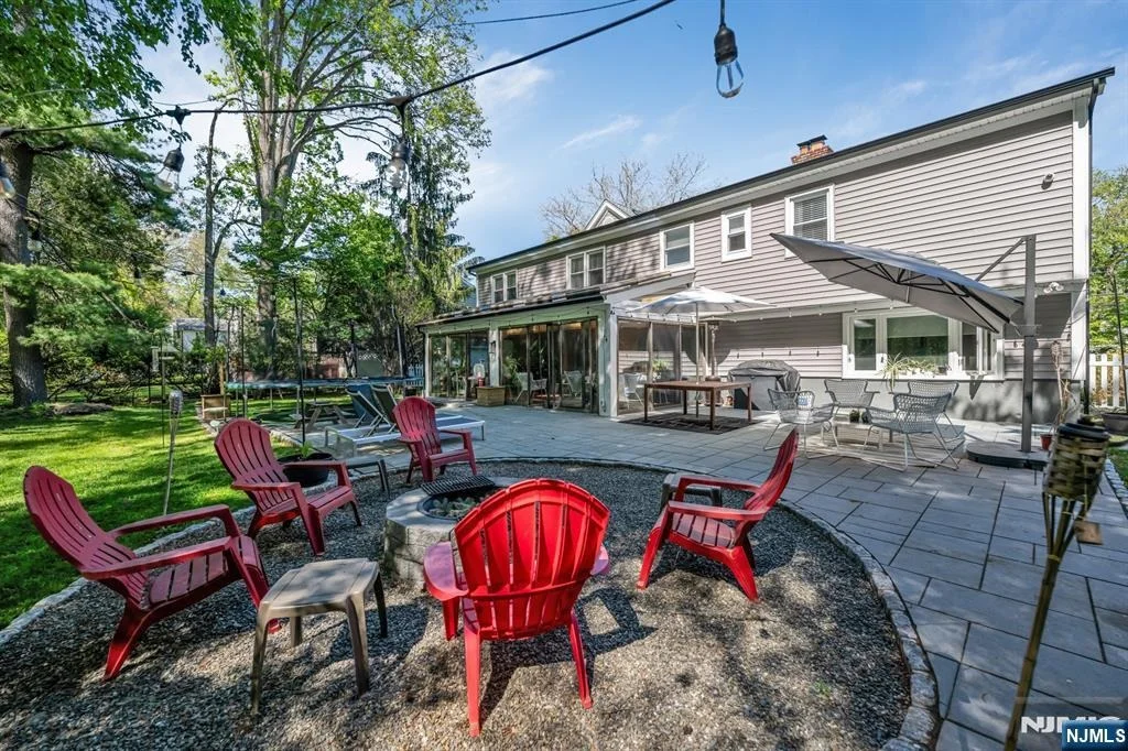 Photo of 433 Piermont