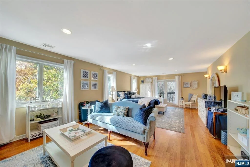 Photo of 237 Cedar