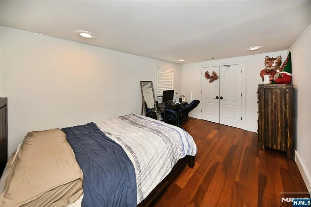 Photo of 12 Morningside
