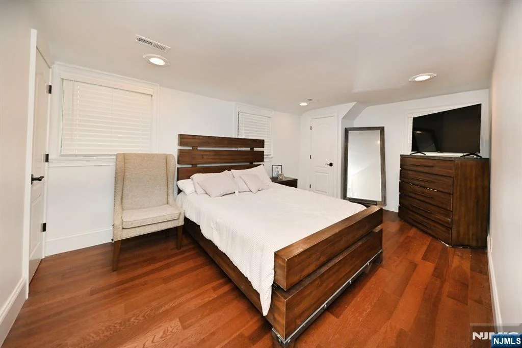 Photo of 12 Morningside