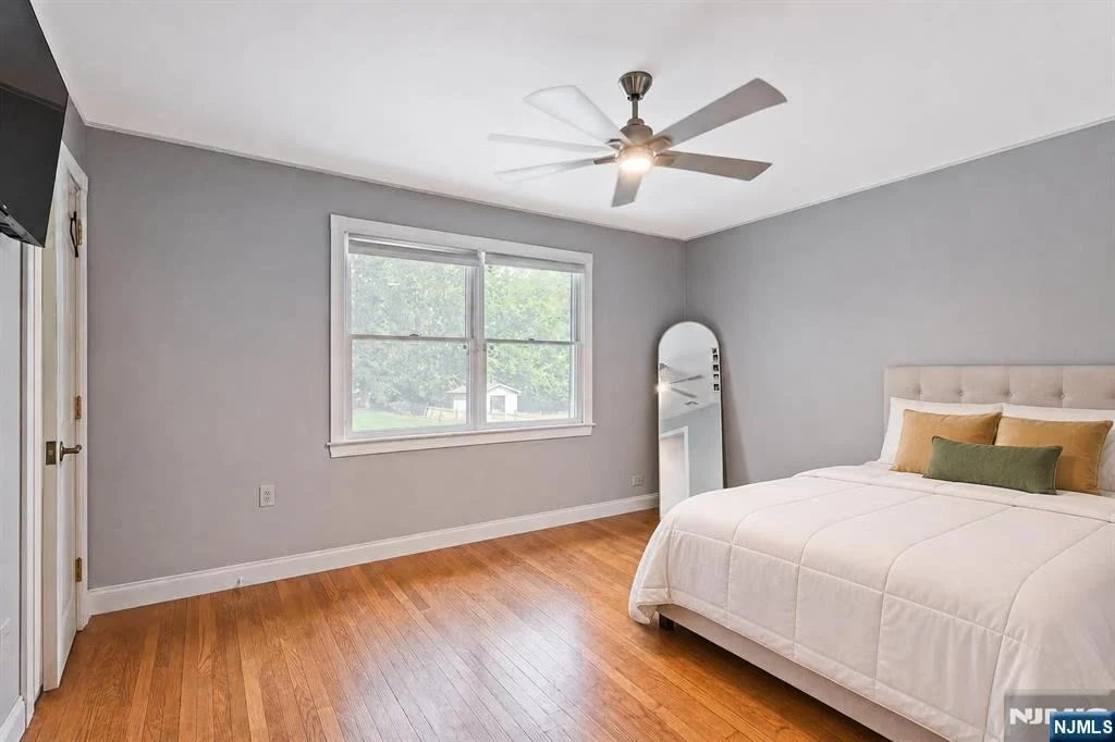 Photo of 1471 Terrill