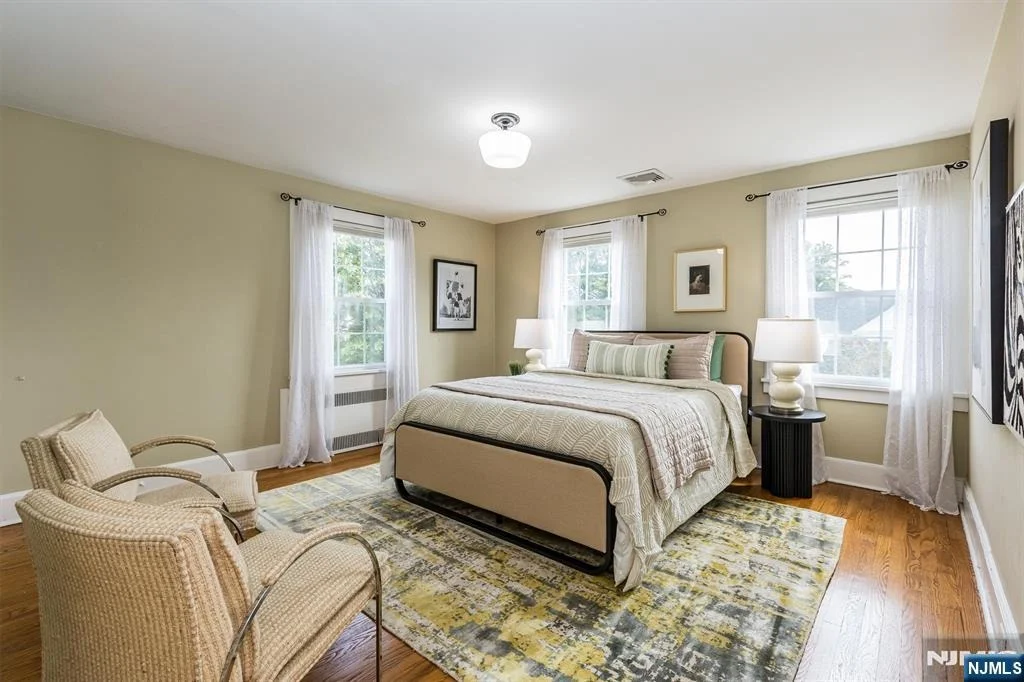 Photo of 36 Chapman