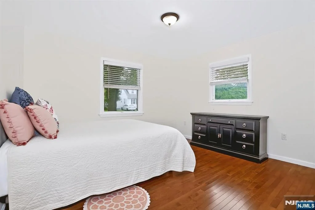 Photo of 30 Highwood