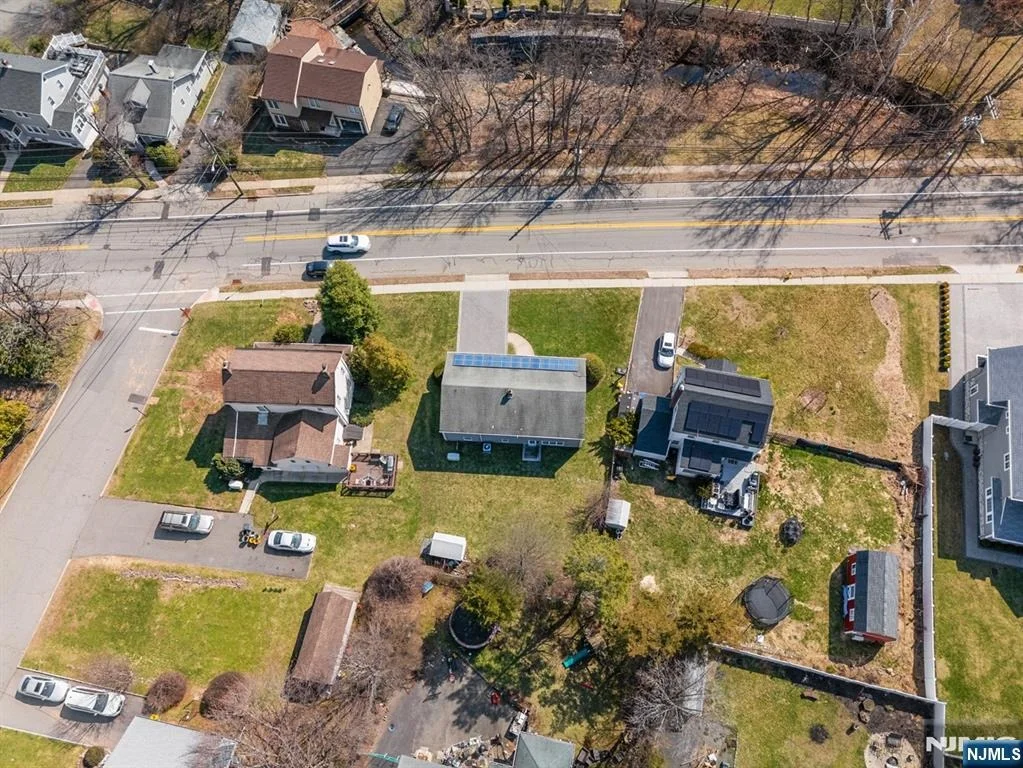 Photo of 240 Ridge