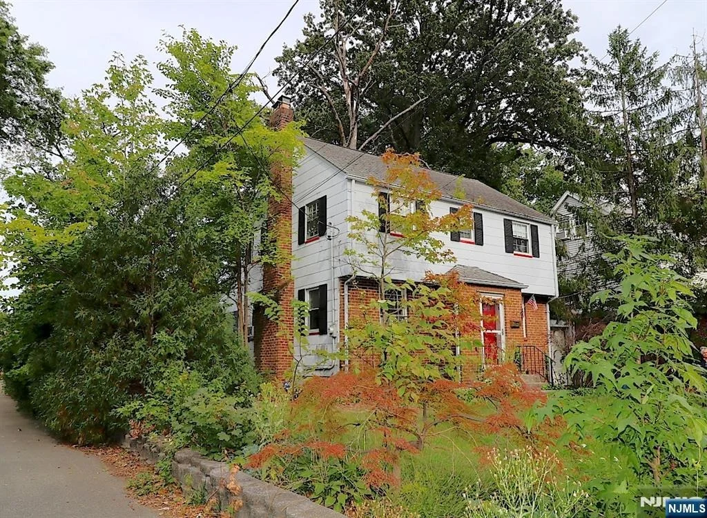 Photo of 236 Ross