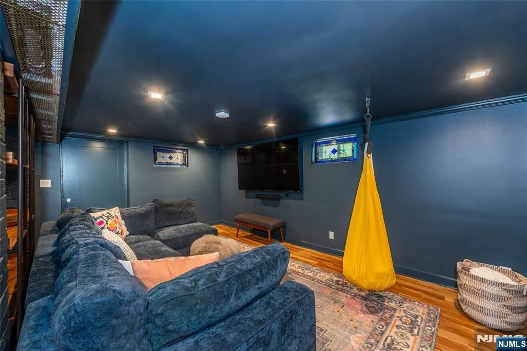 Photo of 85 Evergreen