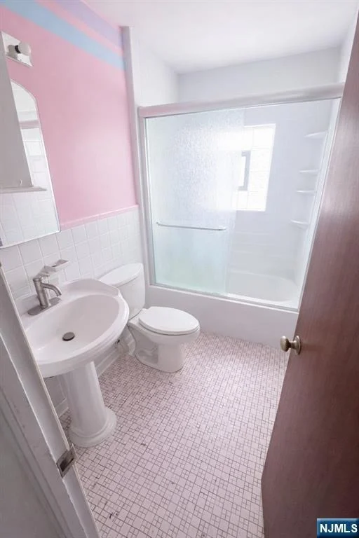 Photo of 841 Prince