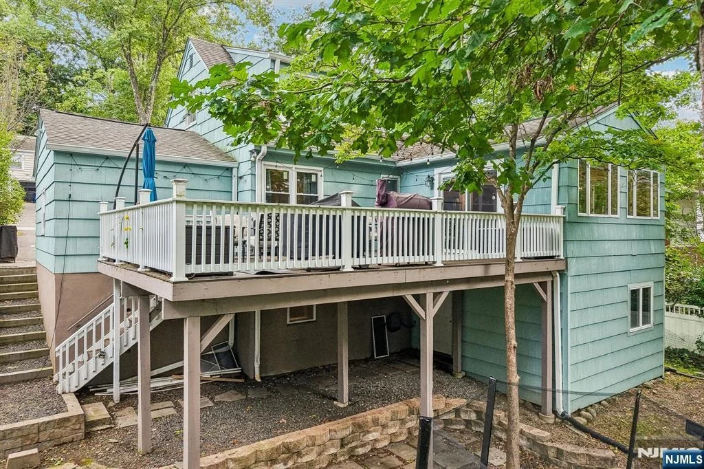 Photo of 166 Beech