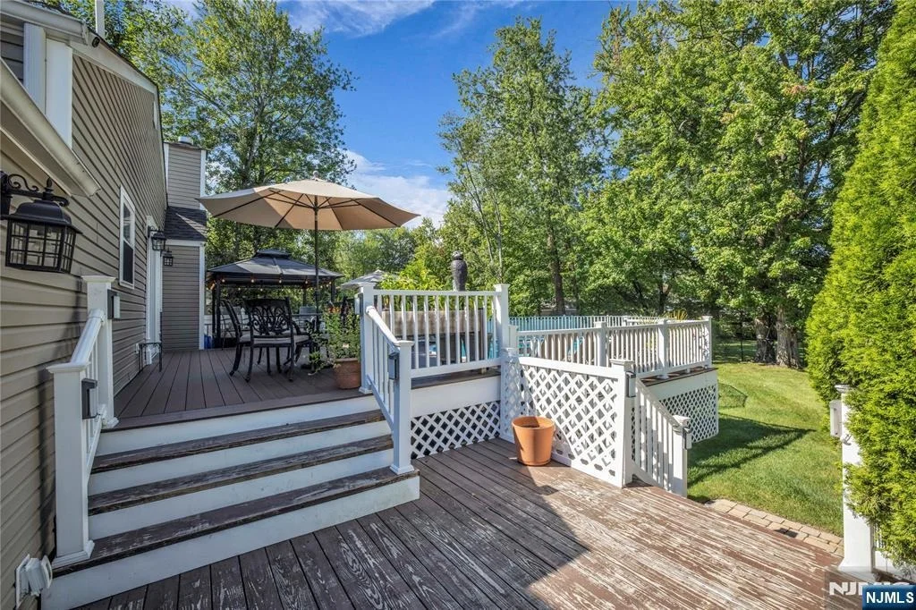 Photo of 23 Meadow