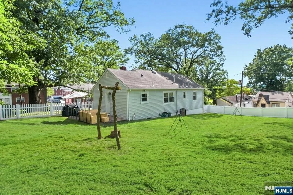 Photo of 212 Hancox