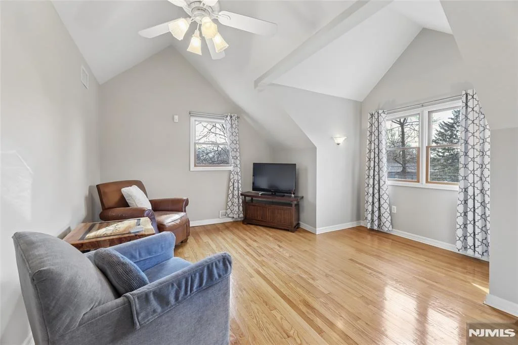 Photo of 38 Madison