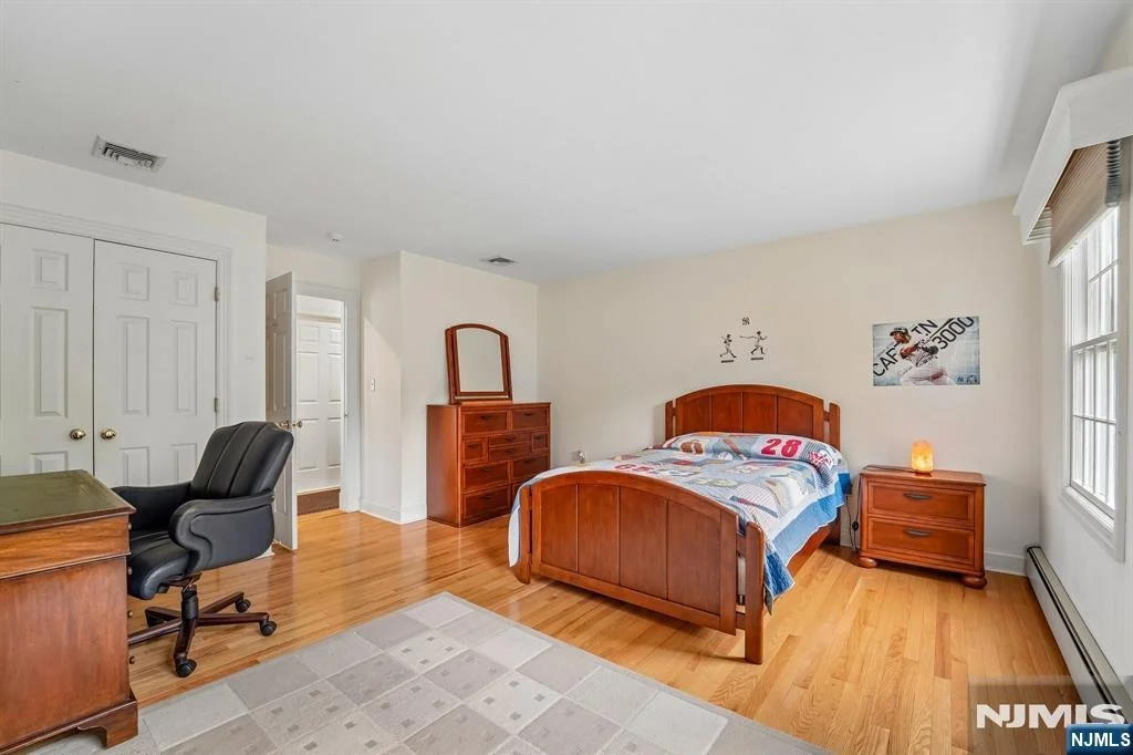 Photo of 580 Brookside